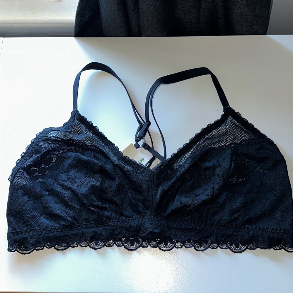 Aerie Black Strappy Lace Bralette